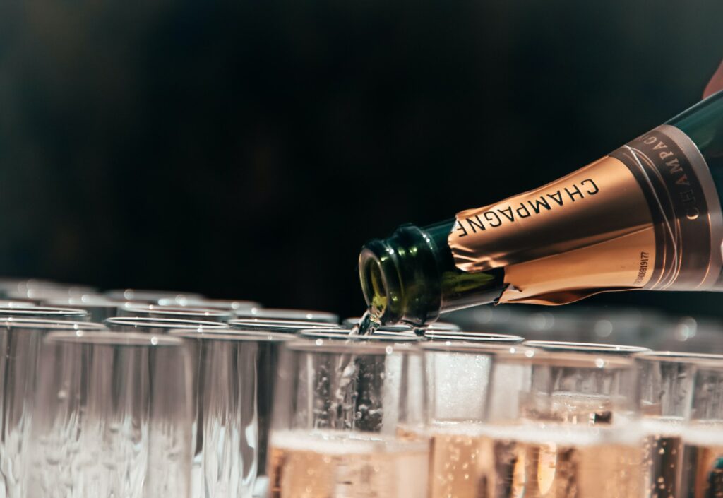 empfang-champagner-hochzeit-Düsseldorf